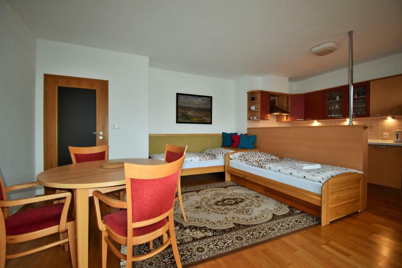 Špindlerŭv Mlýn Apartmany Michael מראה חיצוני תמונה